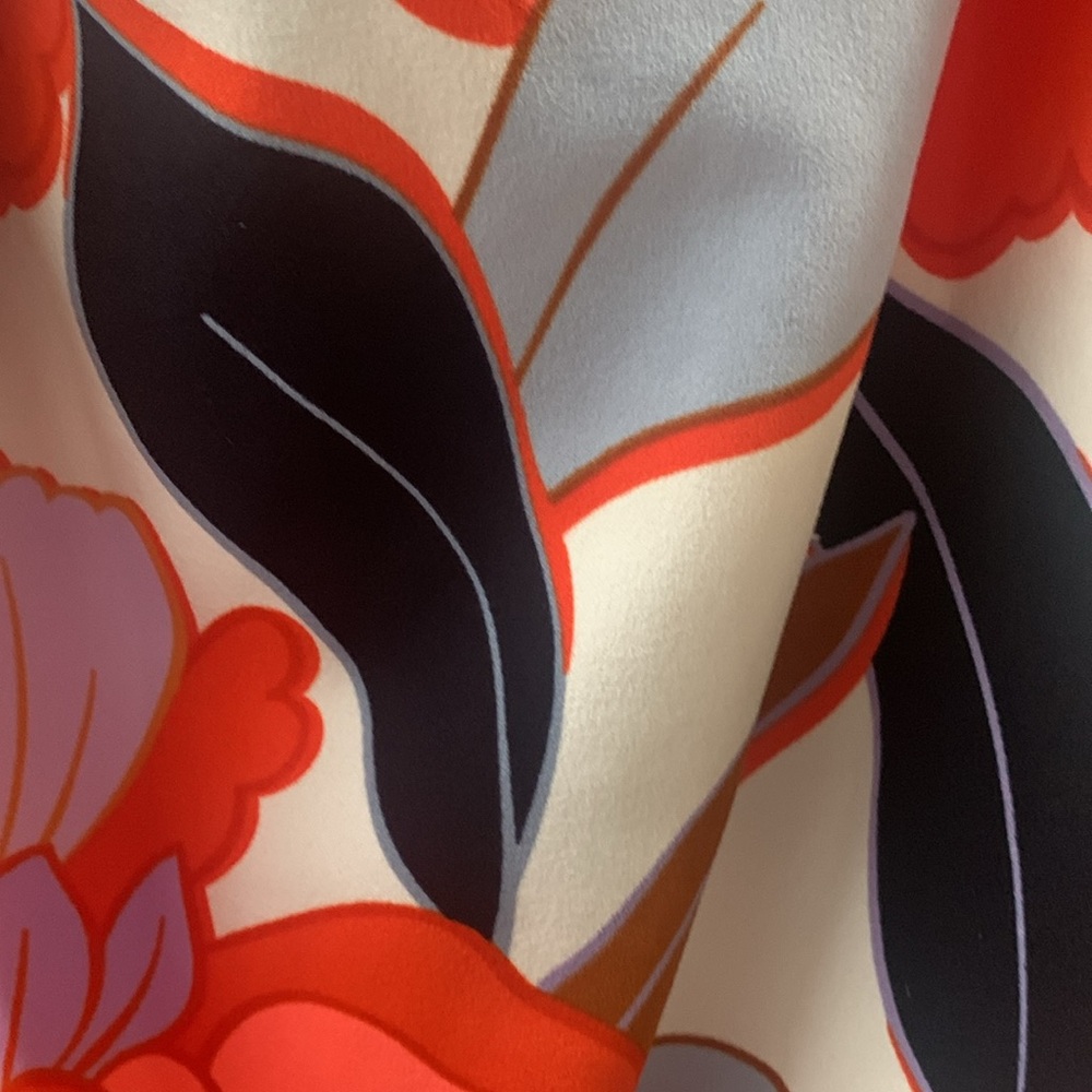 Ann Taylor Blouse - Size L - Picture 3 of 4